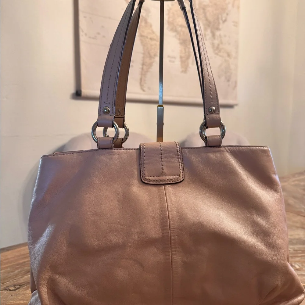 Coach Handbag in Blush Pink - Picture 7 of 15